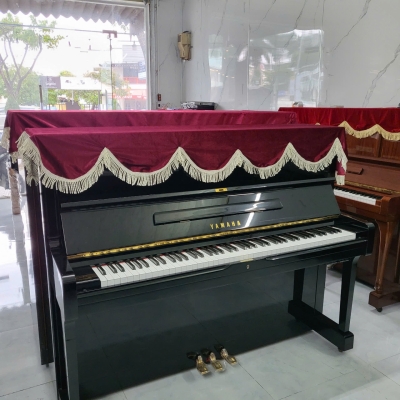 Yamaha U1H silent seri 1trxxx