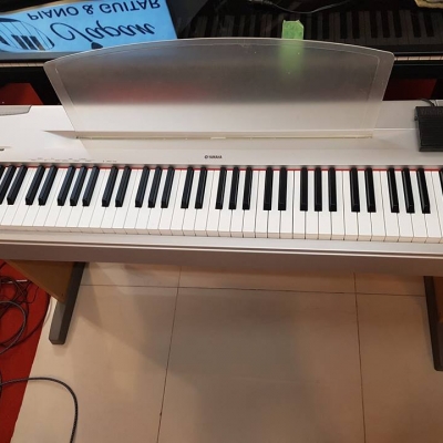 Piano Yamaha P60 Pedan rời