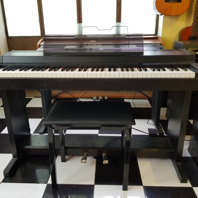 Yamaha clp200 Yamaha clp200