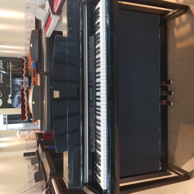 Yamaha clp280pe Yamaha clp280pe